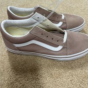 brand new taupe vans